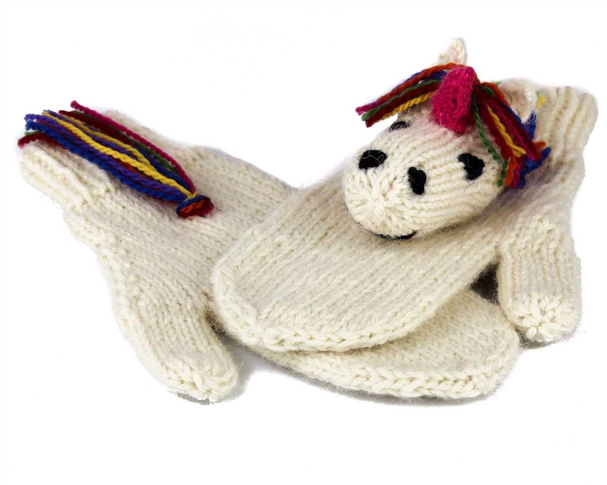 Unicorn mittens knitting pattern
