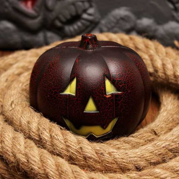 Create Your Own Jack the Pumpkin King with This Knitting Pattern Jack the pumpkin king knitting pattern
