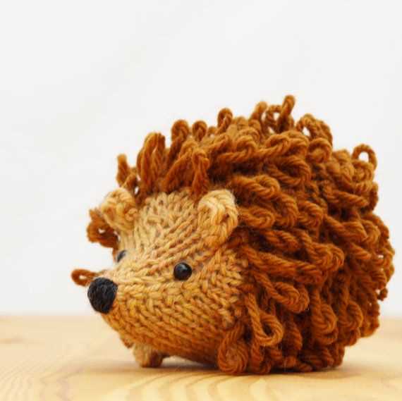 Knitted hedgehogs free patterns