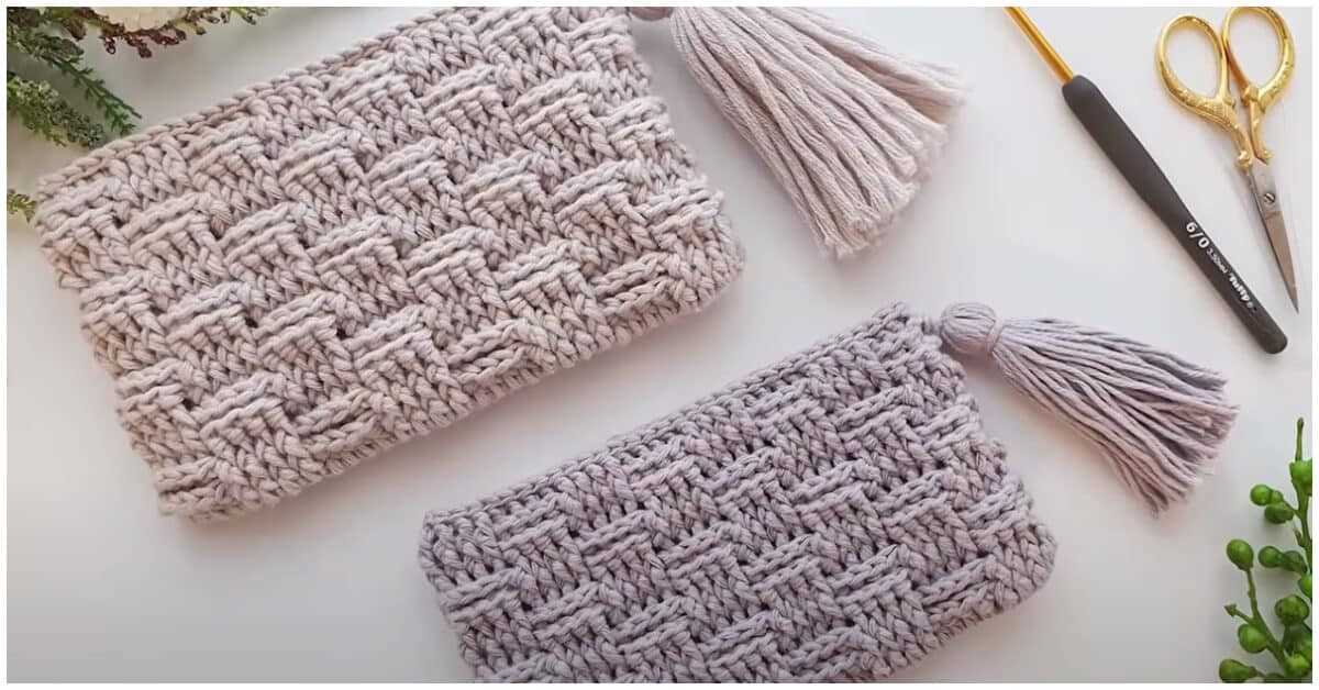 Knitted drawstring pouch pattern