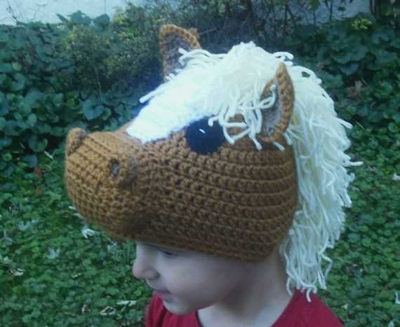 Horse hat knitting pattern