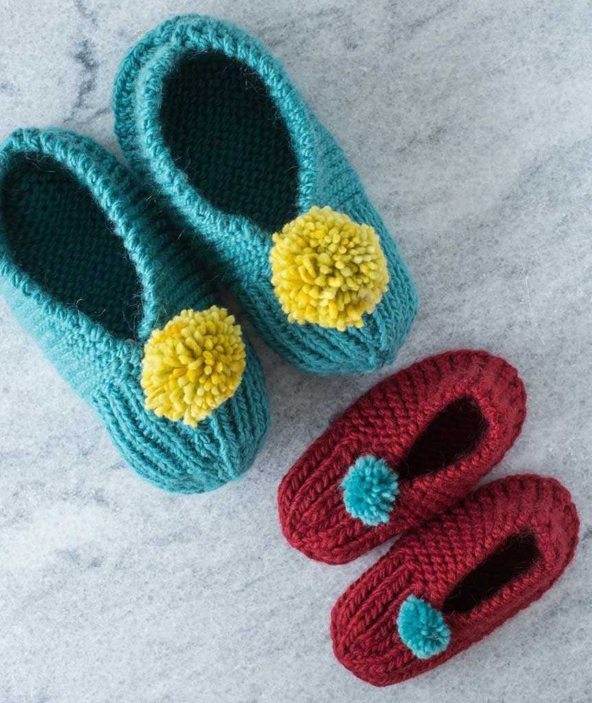 Family slippers knitting pattern