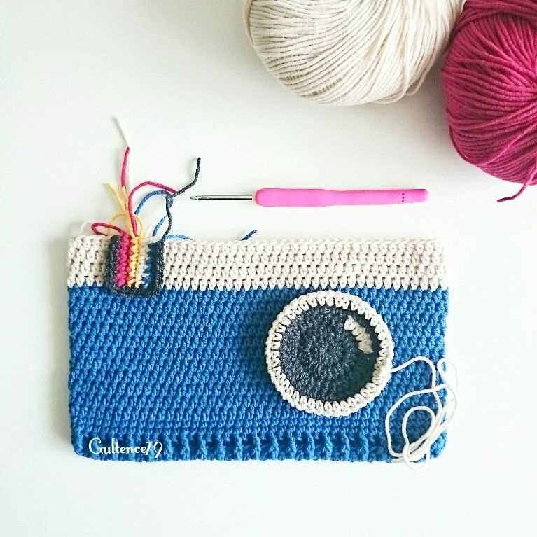 Knitted pencil case pattern