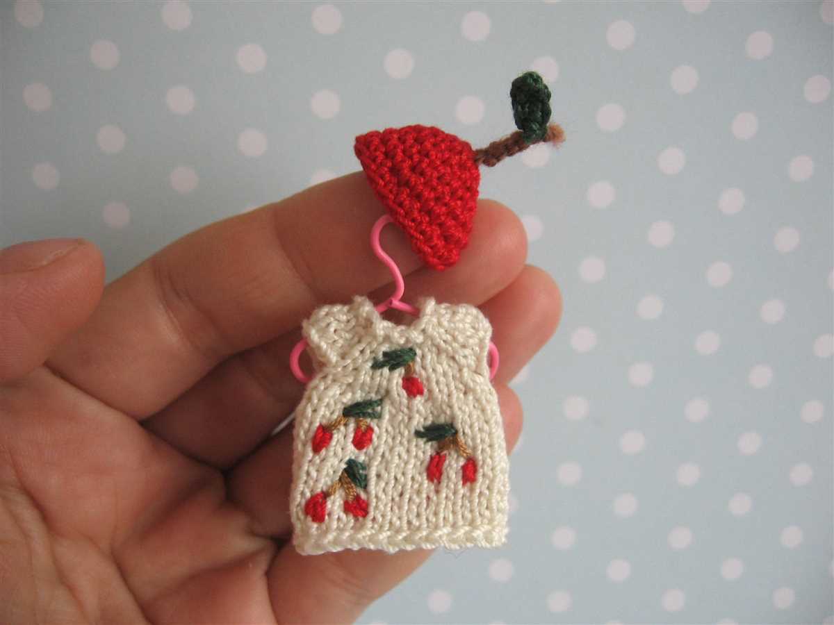 Mini doll knitting patterns