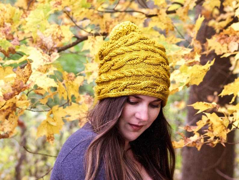 Slouchy cable knit hat pattern