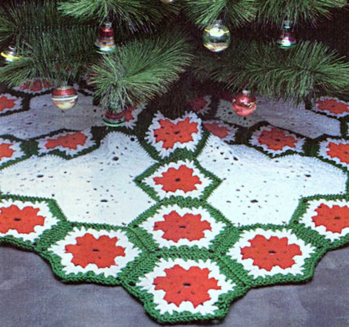 Easy knit tree skirt pattern