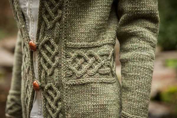 Cabled cardigan knitting pattern free