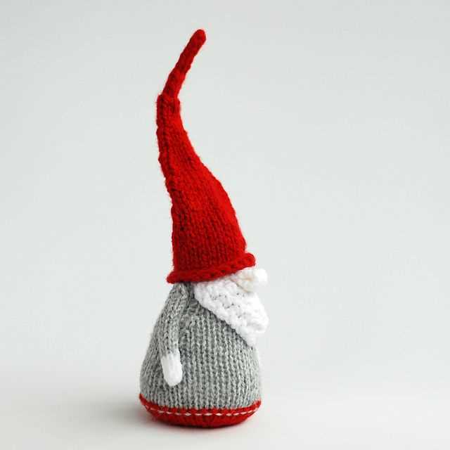 Knitted gnome pattern free