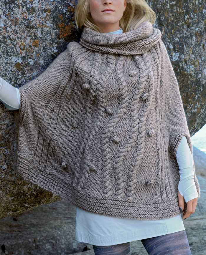 Create your own stylish poncho with this knitting pattern for ladies Ladies poncho knitting pattern
