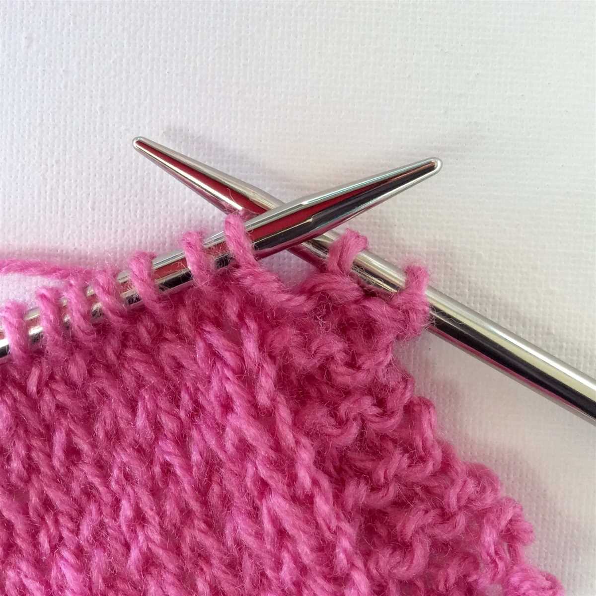 Knitting bind off in pattern