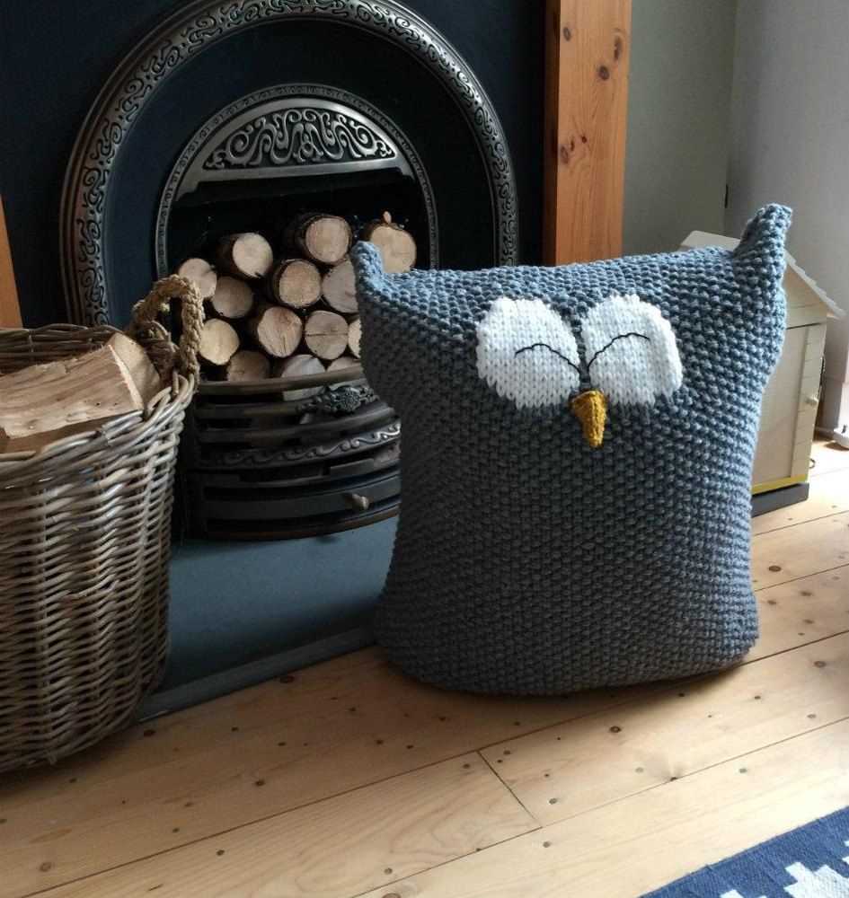 Floor pouf knitting pattern