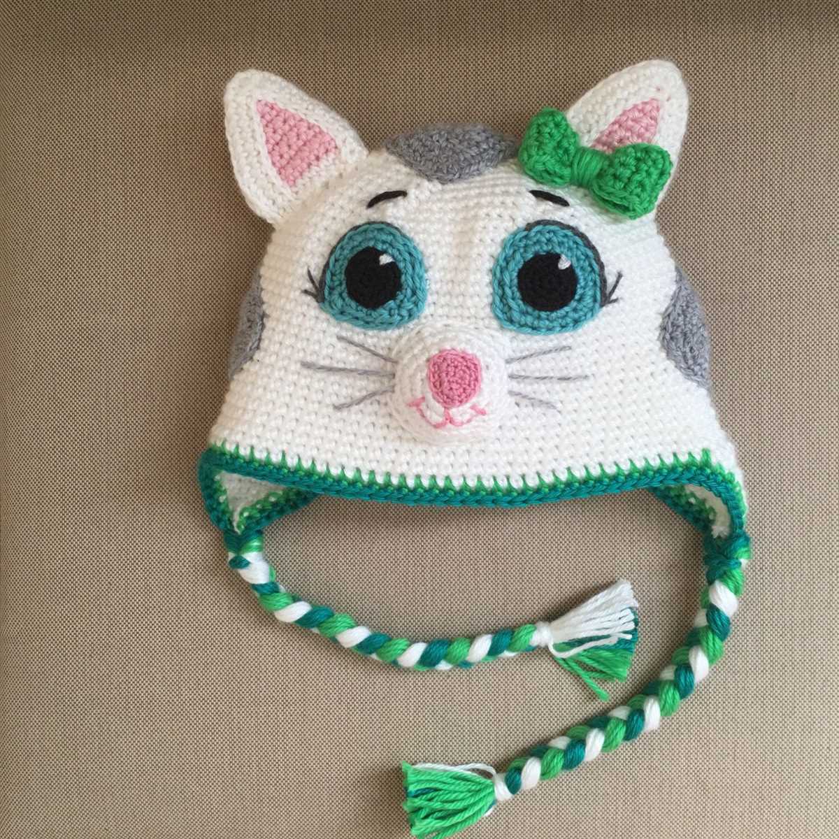 Kitty cat knit hat pattern