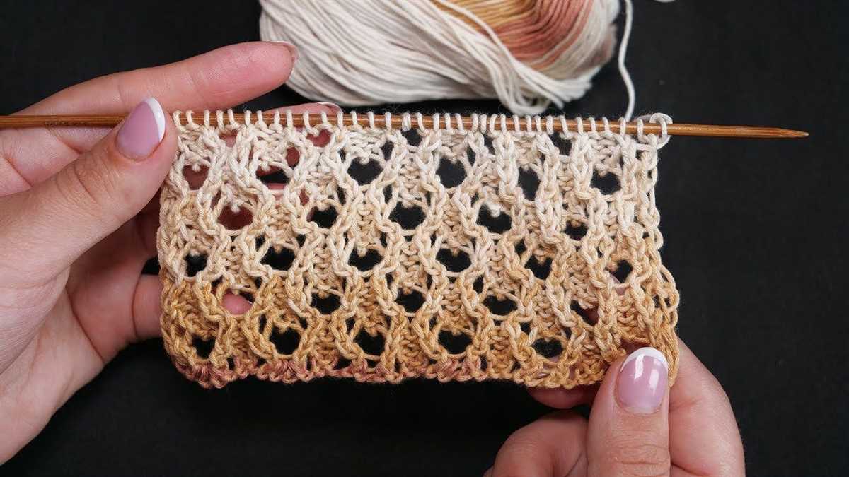 Open mesh knitting pattern
