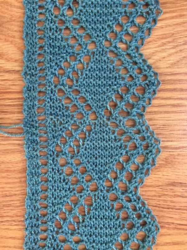 Knitted edge patterns