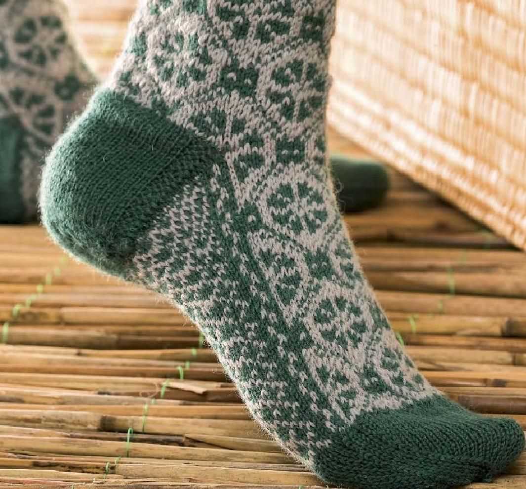 Sock knitting pattern 7 little words