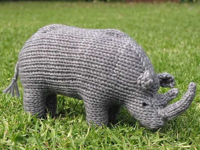Knitting animal patterns