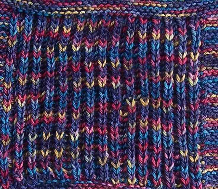 Knit scarf pattern variegated yarn