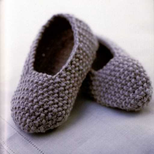 Hand knit slippers pattern