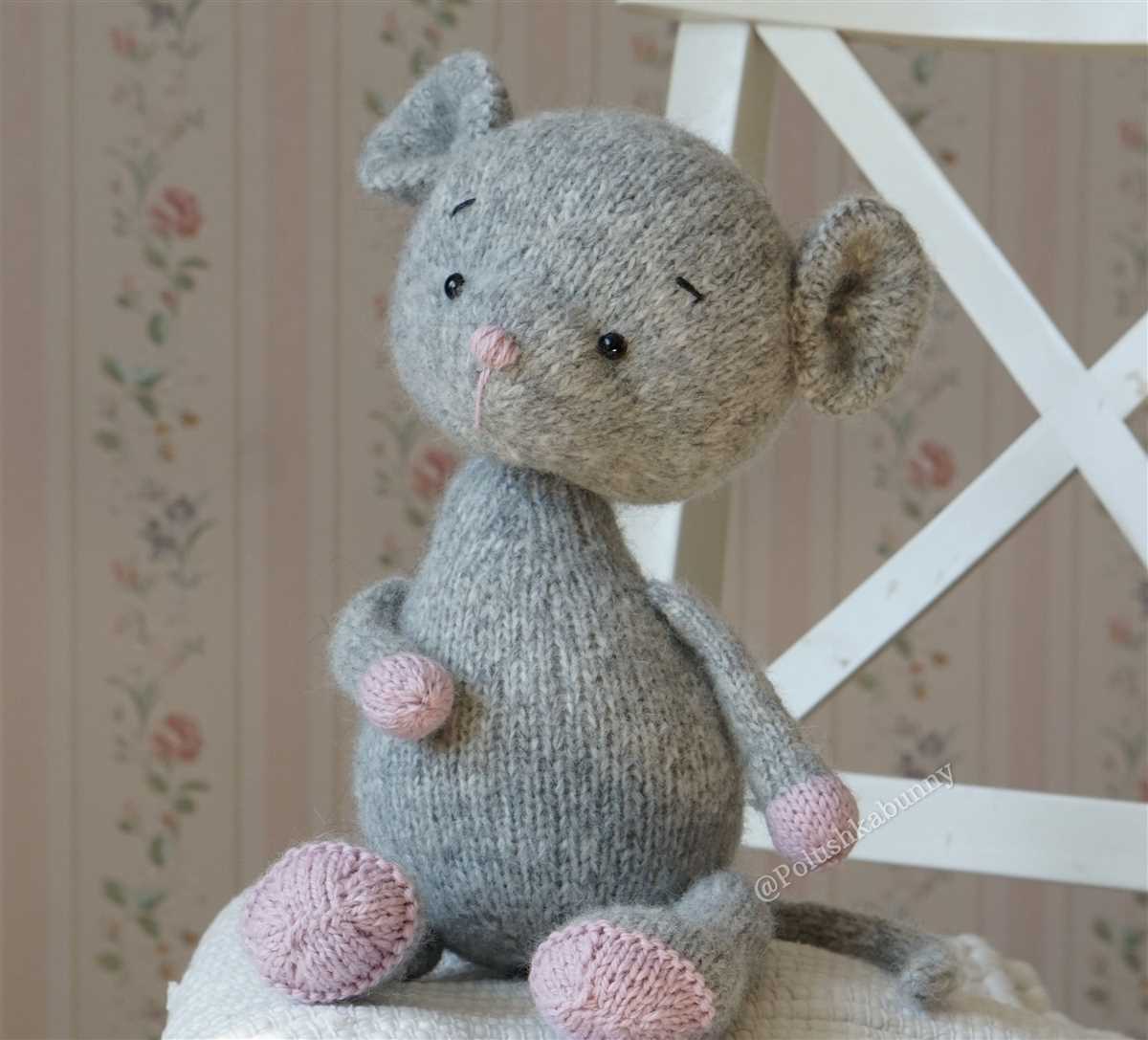 Knitted patterns for toys