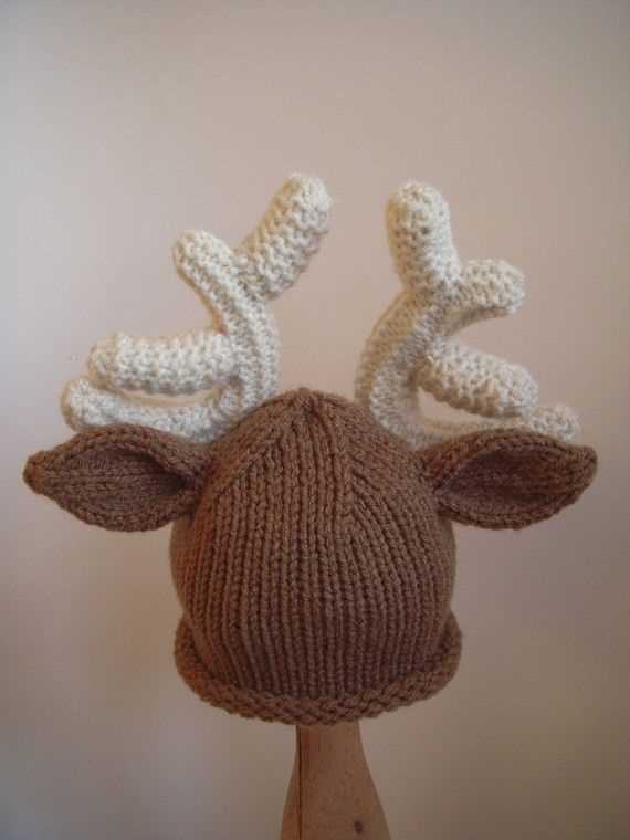 Moose hat knitting pattern