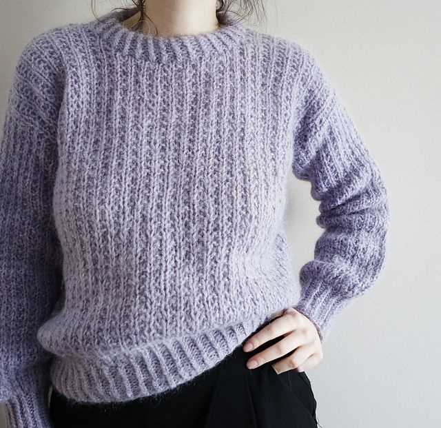 Slouchy sweater knitting pattern