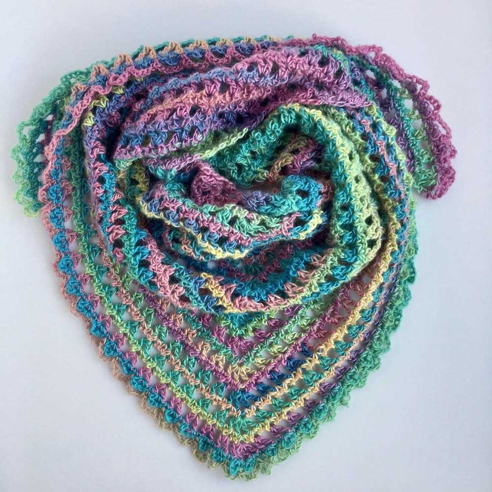 Triangle scarf knitting pattern