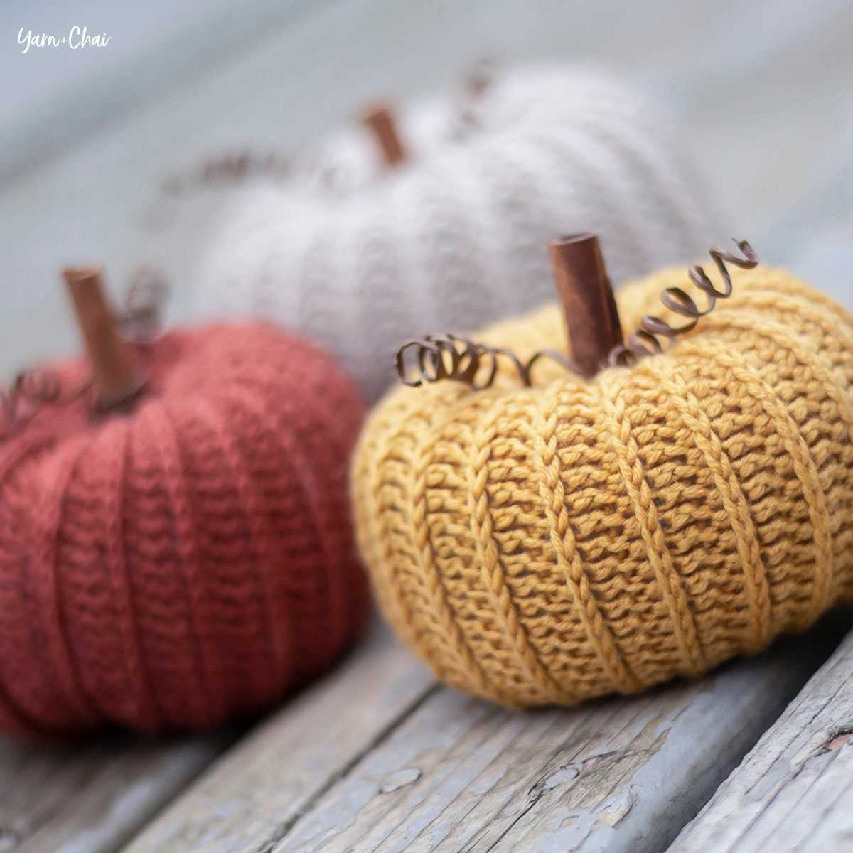 Create a Cozy Fall Vibe with a Knitted Pumpkin Pillow Pattern Knit pumpkin pillow pattern
