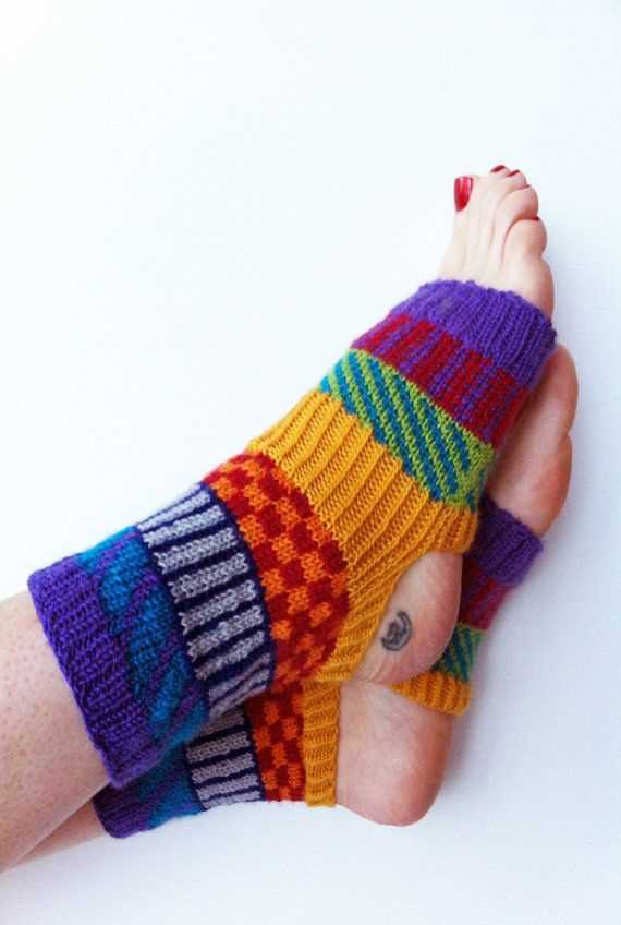 Heel less socks knitting pattern