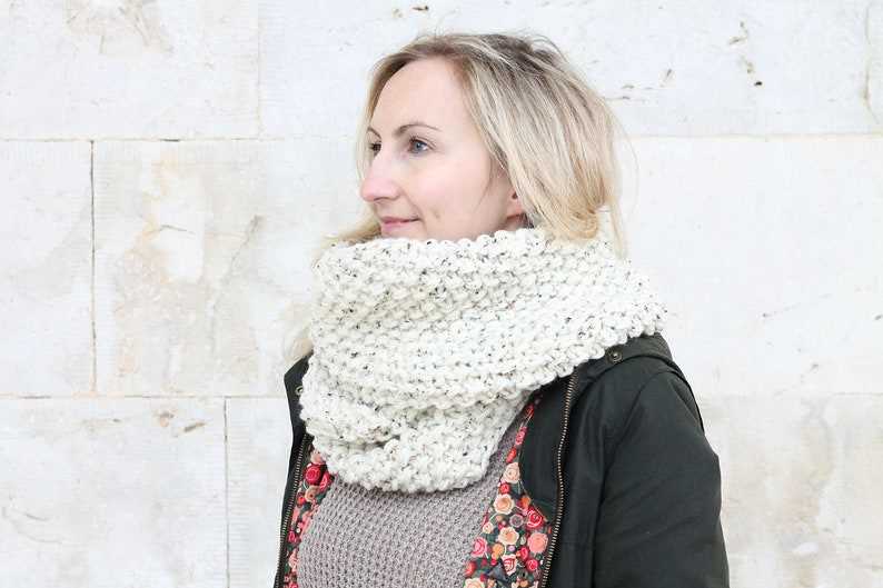 Chunky knit infinity scarf pattern free