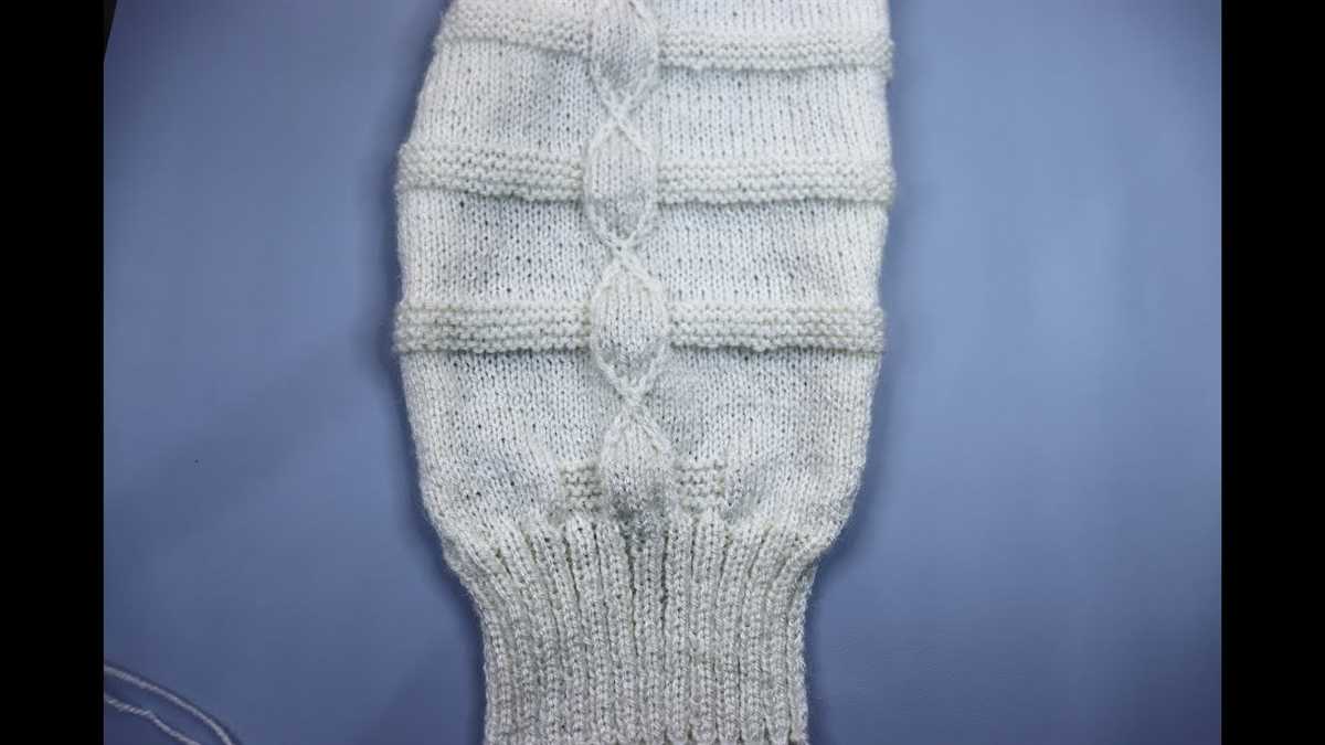 Knit book sleeve pattern
