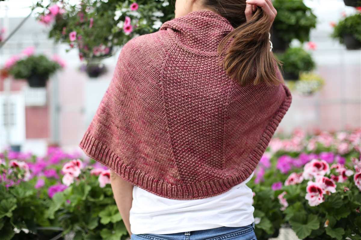 Lightweight poncho knitting pattern