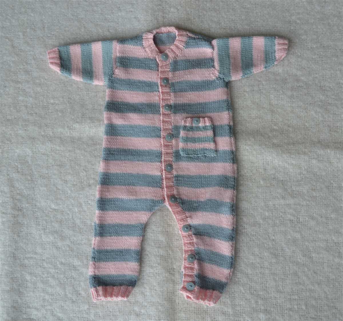 Knitted onesie pattern