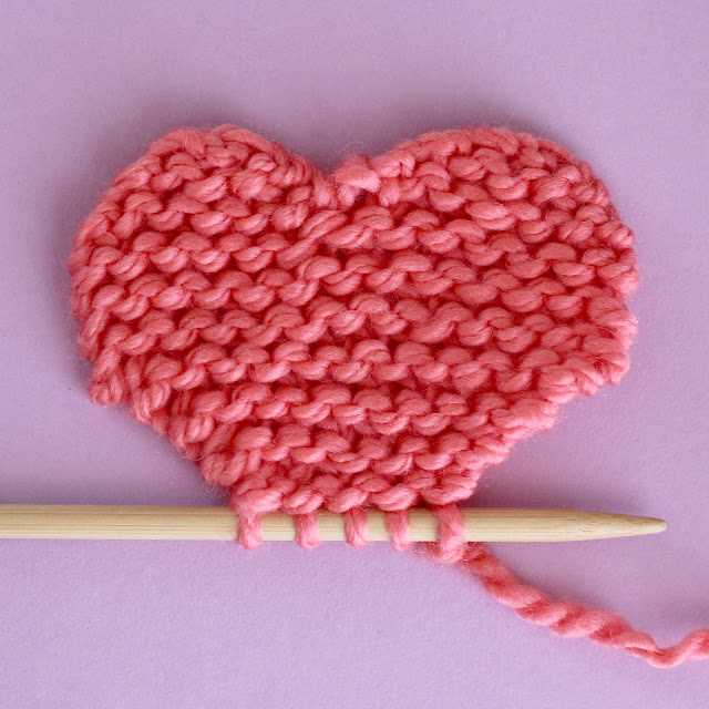 Easy knit heart pattern