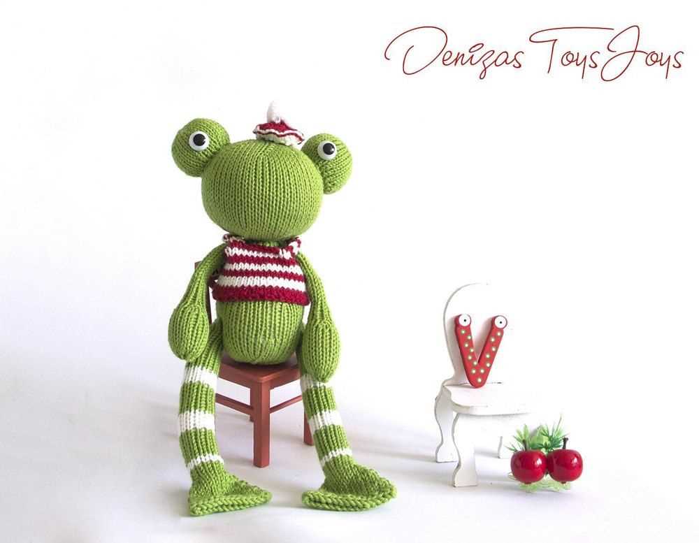 Easy frog knitting pattern