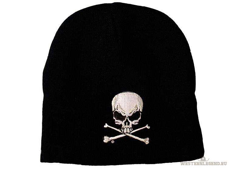 Knit hat with skull pattern