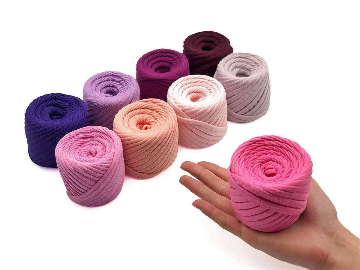 Ribbon yarn patterns knit