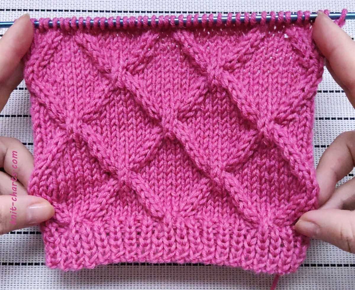 Inverness diamonds knit pattern