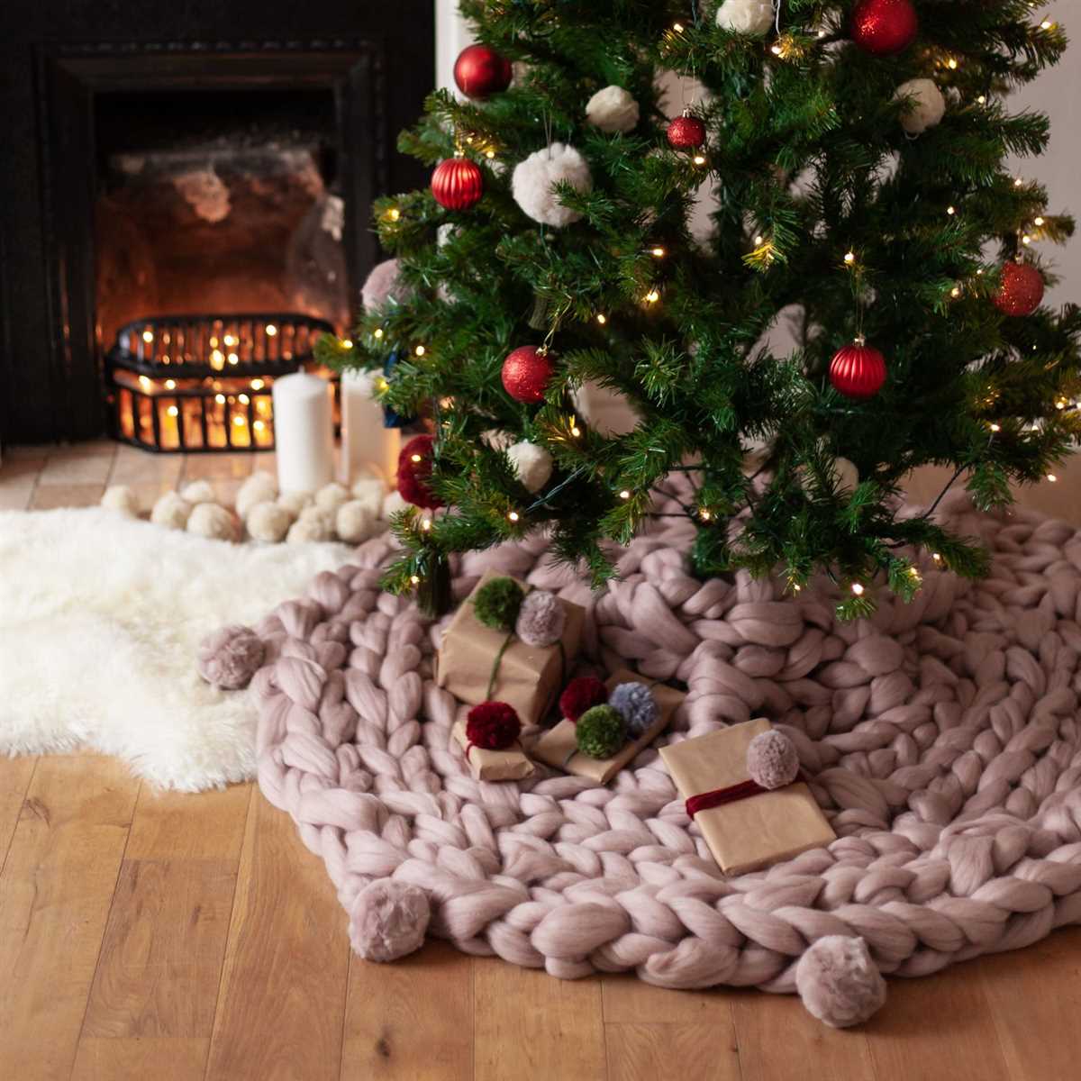 Chunky knit tree skirt pattern