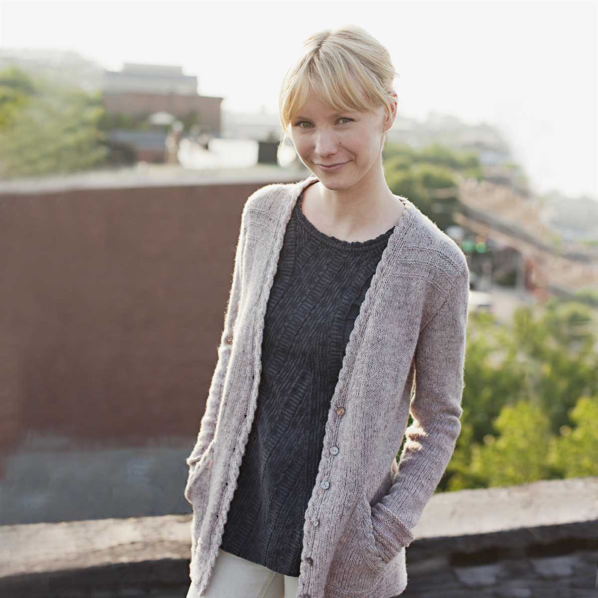 Patterned knit cardigan
