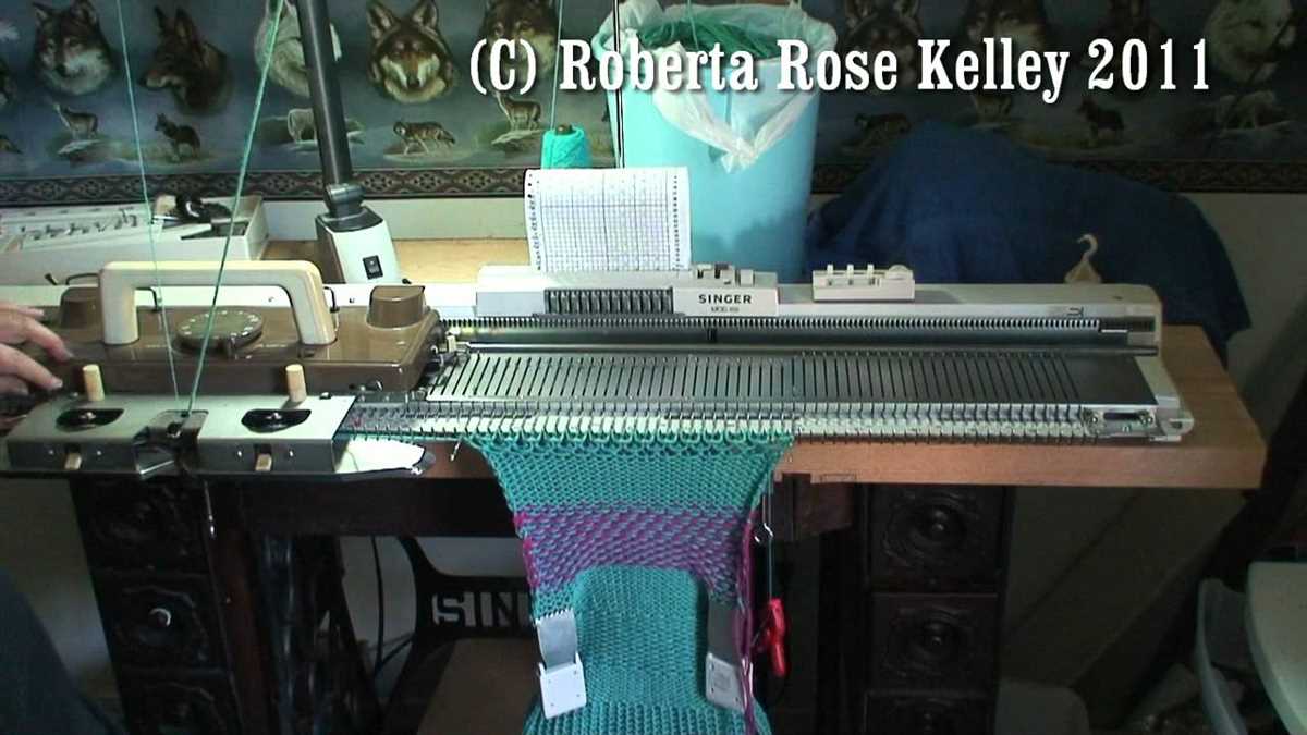 Electronic knitting machine patterns