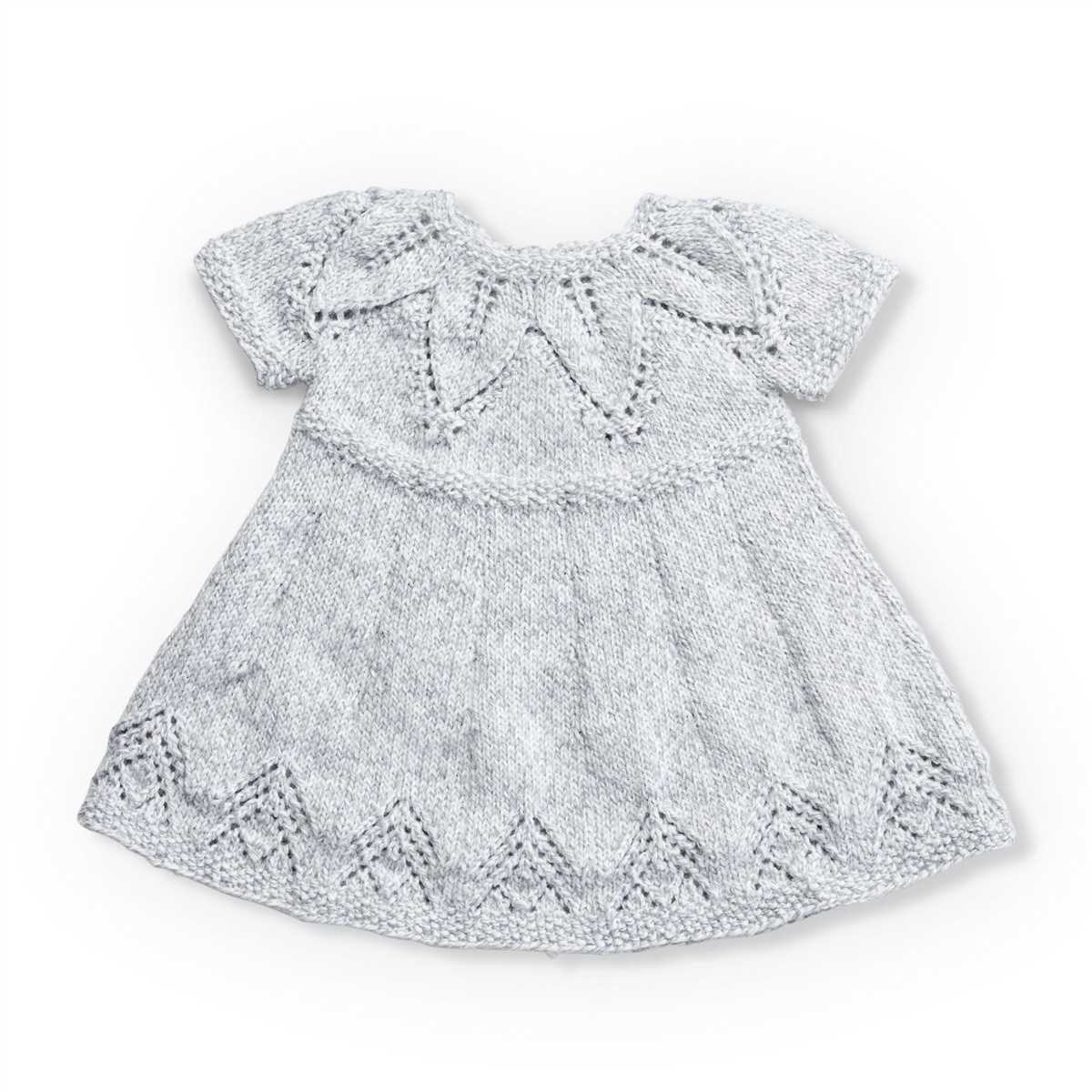 Fairy leaves dress knitting pattern