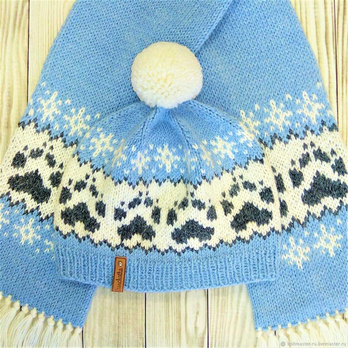 Paw print scarf knitting pattern