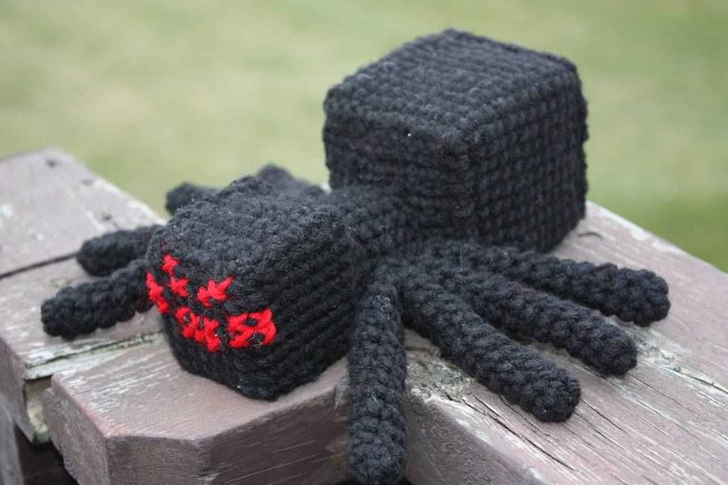 Knitted spider pattern free