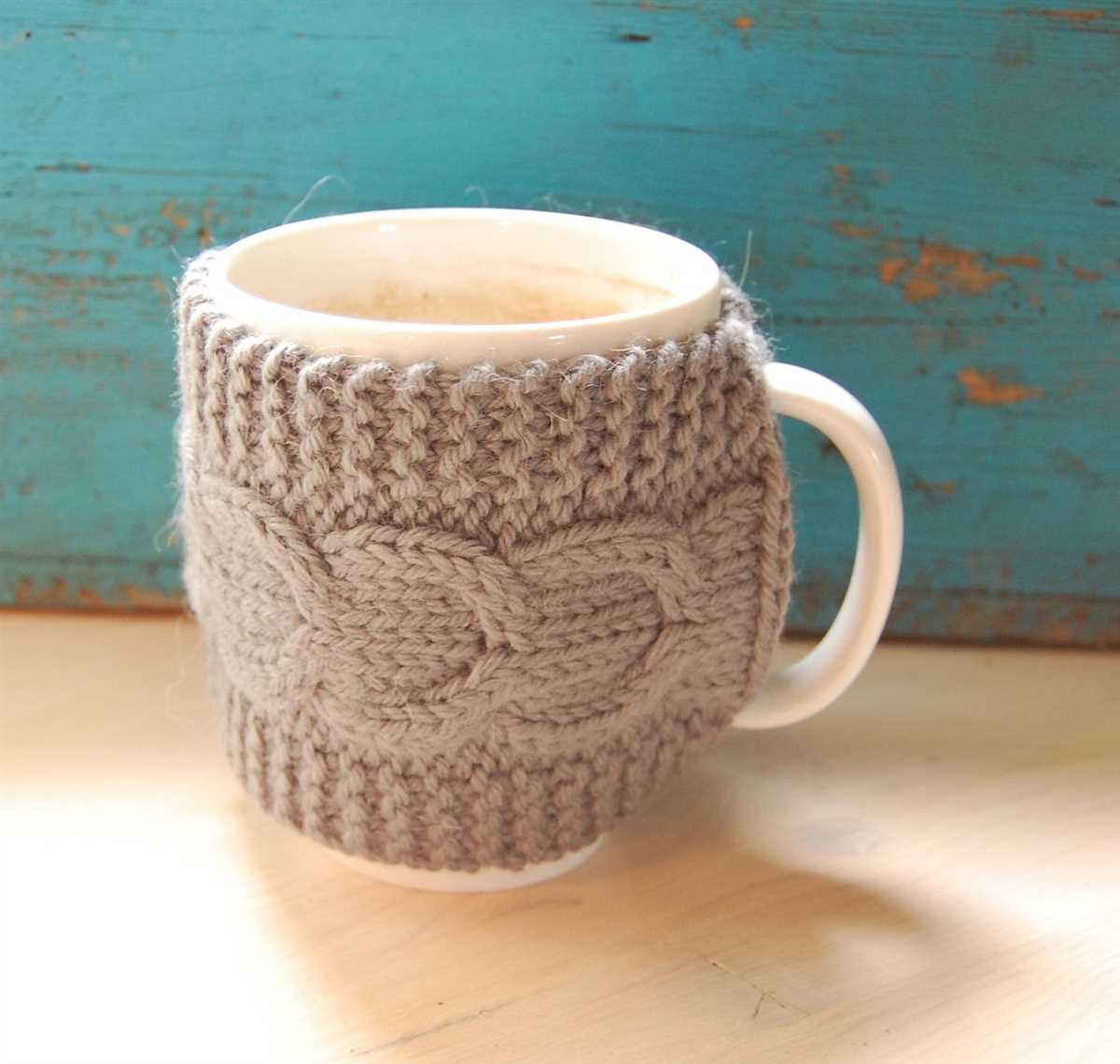 Knitted mug warmer pattern