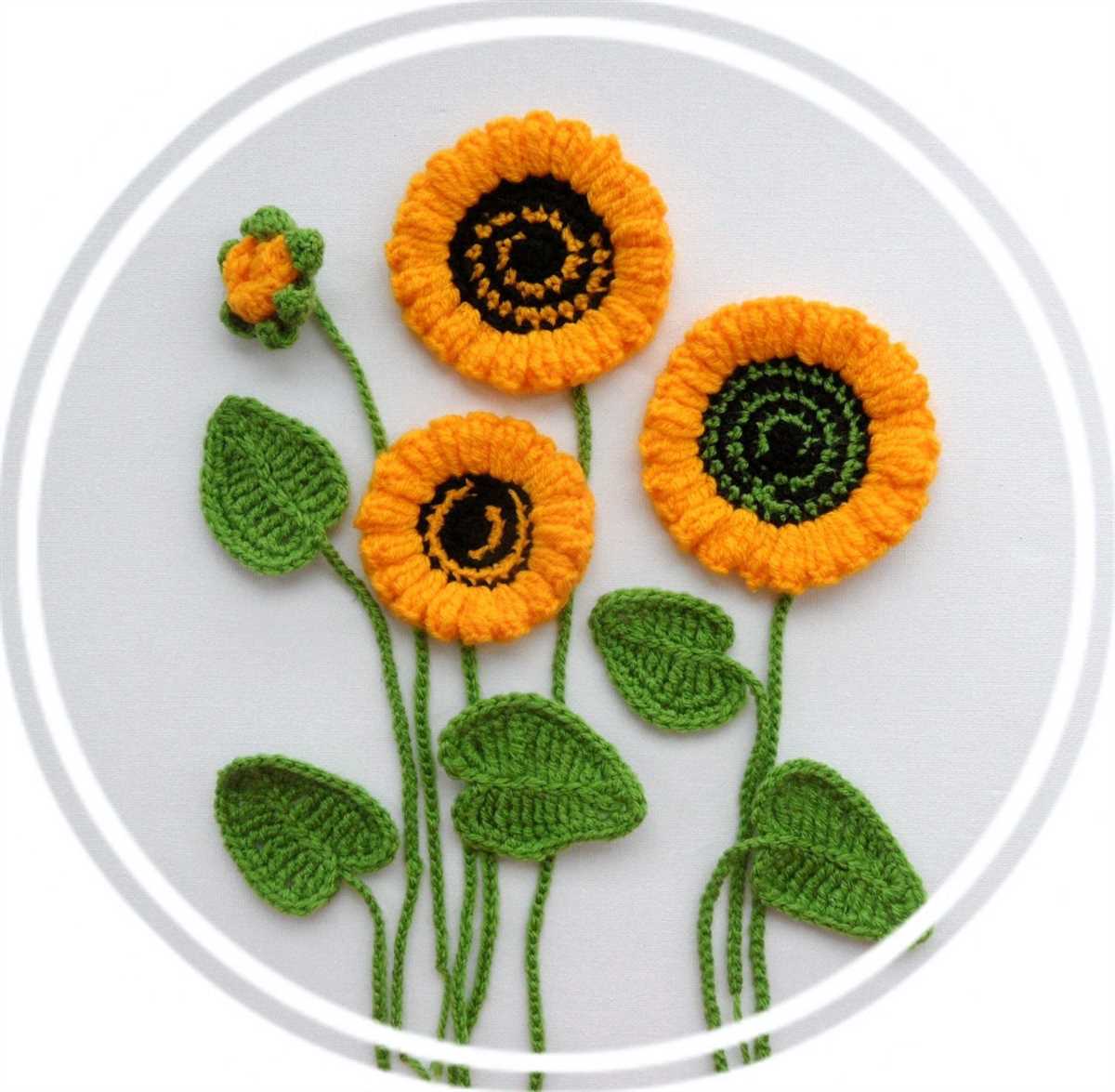 Knitted sunflower free pattern