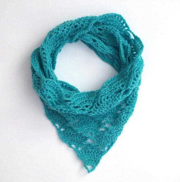 Triangle scarf knitting pattern