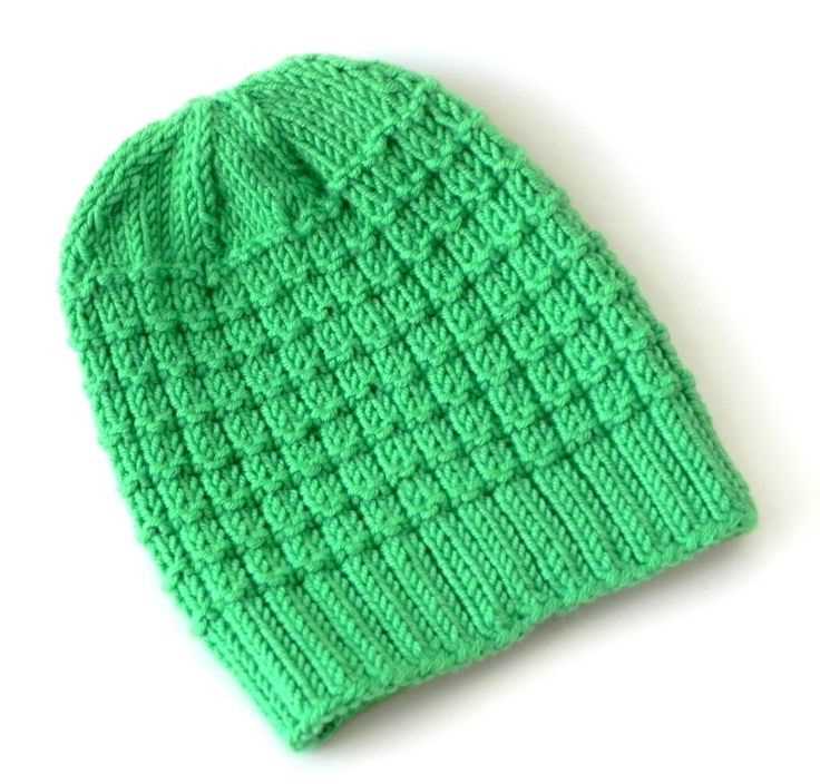 Pattern for knitted bobble hat