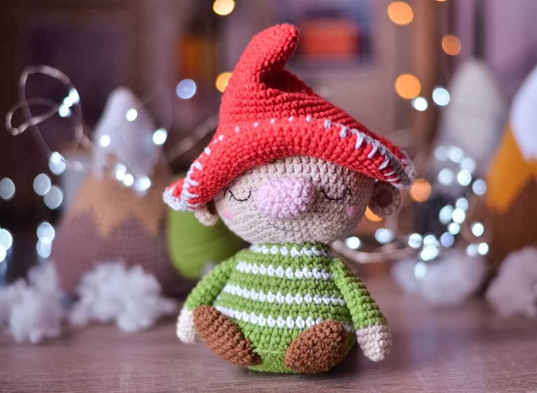 Knitted gnome pattern free