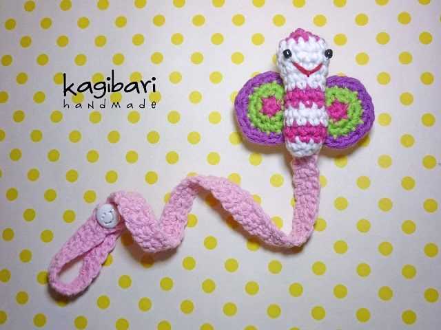 Creating a Fashionable and Functional Knitted Pacifier Clip - Free Pattern Inside! Knitted pacifier clip pattern