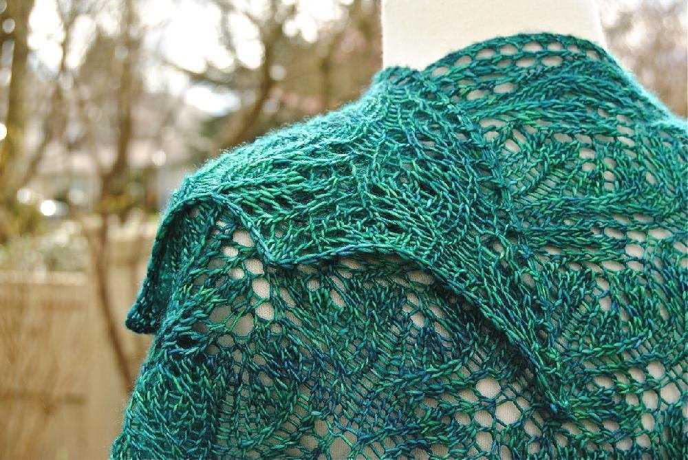 Advent shawl knitting pattern
